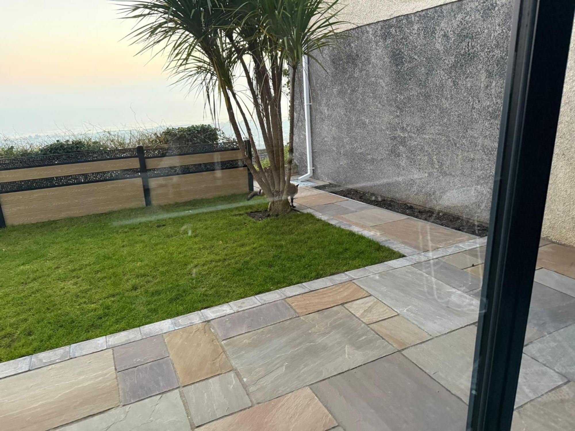 Guest house Luxury With Sea Views And Modern Conveniences
