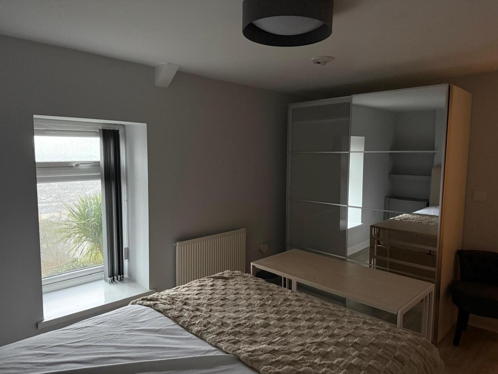 Guest house Luxury With Sea Views And Modern Conveniences Swansea